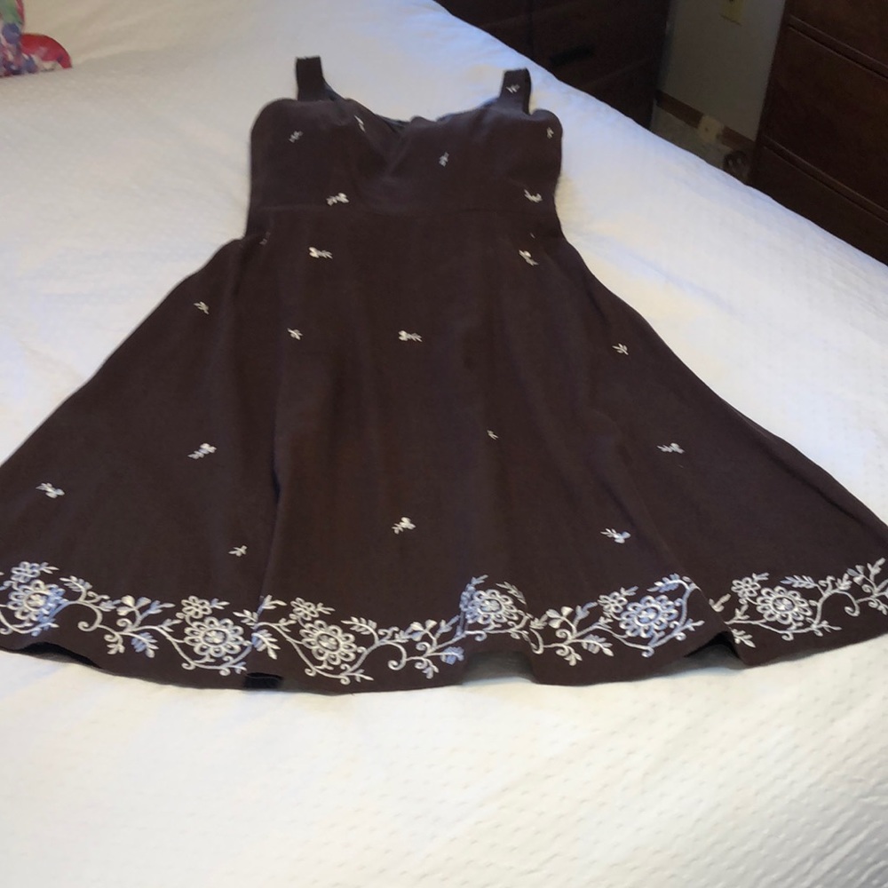 Fit & flare brown linen dress